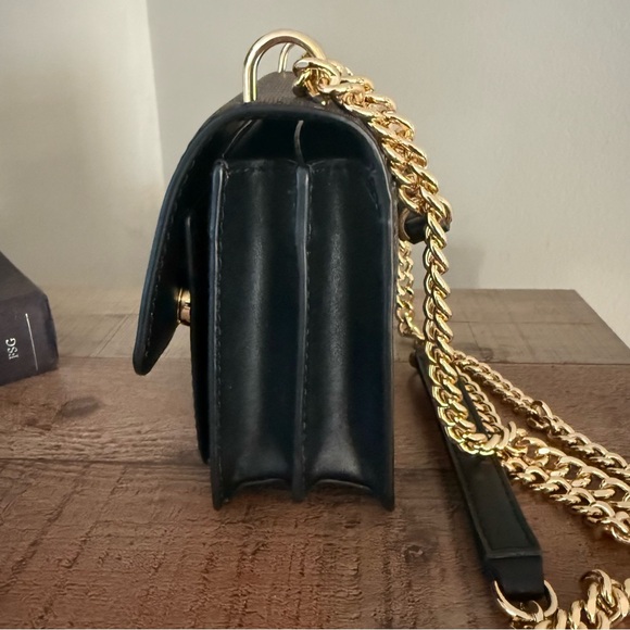 NWOT Michael Kors Jade XS Crossbody - Picture 4 of 8